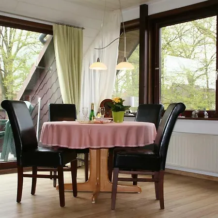 شقة Ferienwohnung Haus Wiesengrund