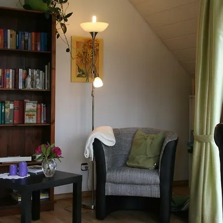 Ferienwohnung Haus Wiesengrund شقة *