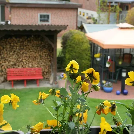 شقة Ferienwohnung Haus Wiesengrund بيسبينغين