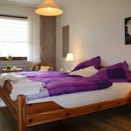 شقة Ferienwohnung Haus Wiesengrund